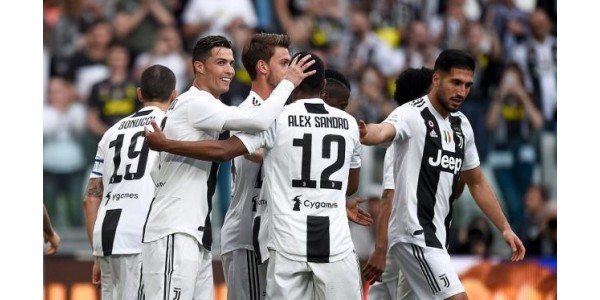 Paulo Dybala zůstal a vyhrál